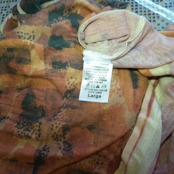 Orange/black/yellow butterfly blouse, with tiny studs design - Picture 8 of 8